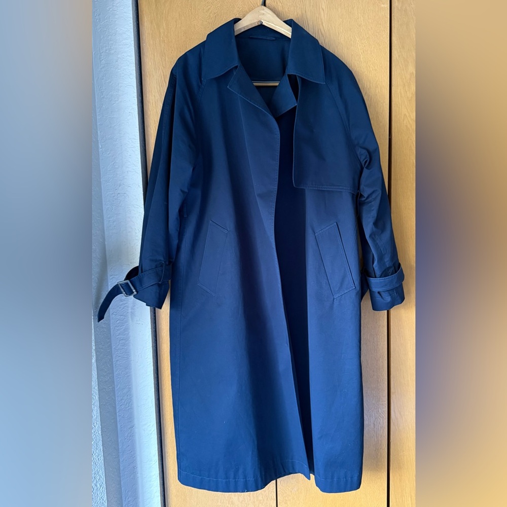 The Curated Trench Coat in Navy Size Small - Cotton Classic Trench Silk Lining